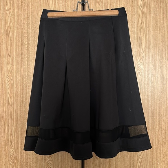 A line skirt - Picture 1 of 6